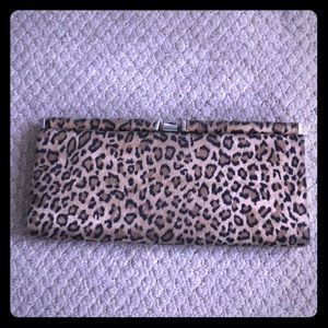 Leopard print clutch